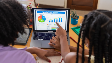 Dados climáticos na escola conectam ciência e tecnologia de forma aplicada e interdisciplinar. Gustavo Adolfo Morceli Rodrigues analisa como essa abordagem transforma a educação.